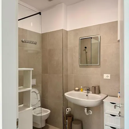 Διαμέρισμα Flower Cozy Flat Santorini 5 Minutes Walking From The Sea Free Parking Χειμάρρα