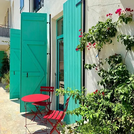 Flower Cozy Flat Santorini 5 Minutes Walking From The Sea Free Parking * Χειμάρρα