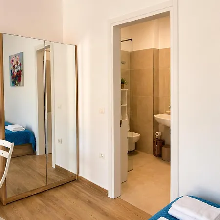 Flower Cozy Flat Santorini 5 Minutes Walking From The Sea Free Parking Apartmán *