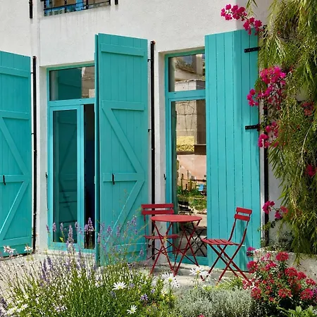 公寓 Flower Cozy Flat Santorini 5 Minutes Walking From The Sea Free Parking 希马拉