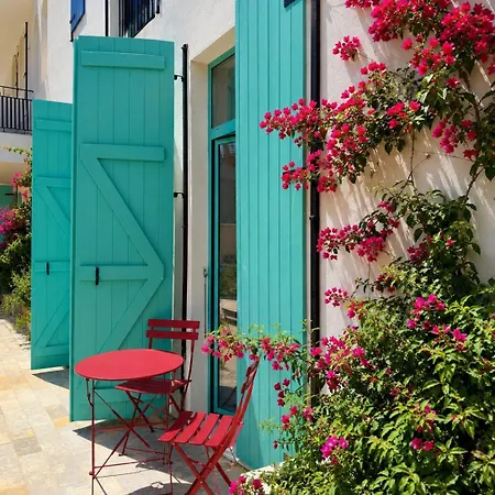 Flower Cozy Flat Santorini 5 Minutes Walking From The Sea Free Parking Apartmán